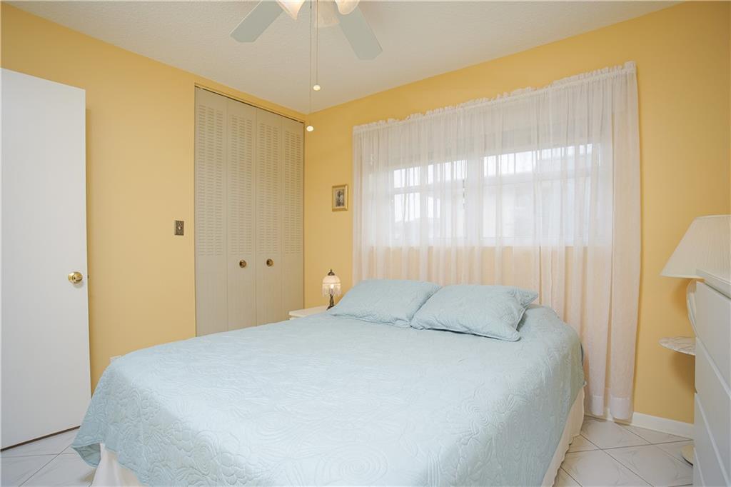 LAUDERHILL EAST - Residential