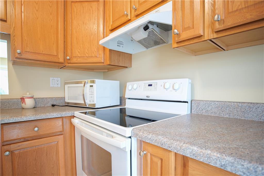 LAUDERHILL EAST - Residential