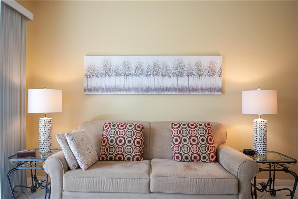LAUDERHILL EAST - Residential