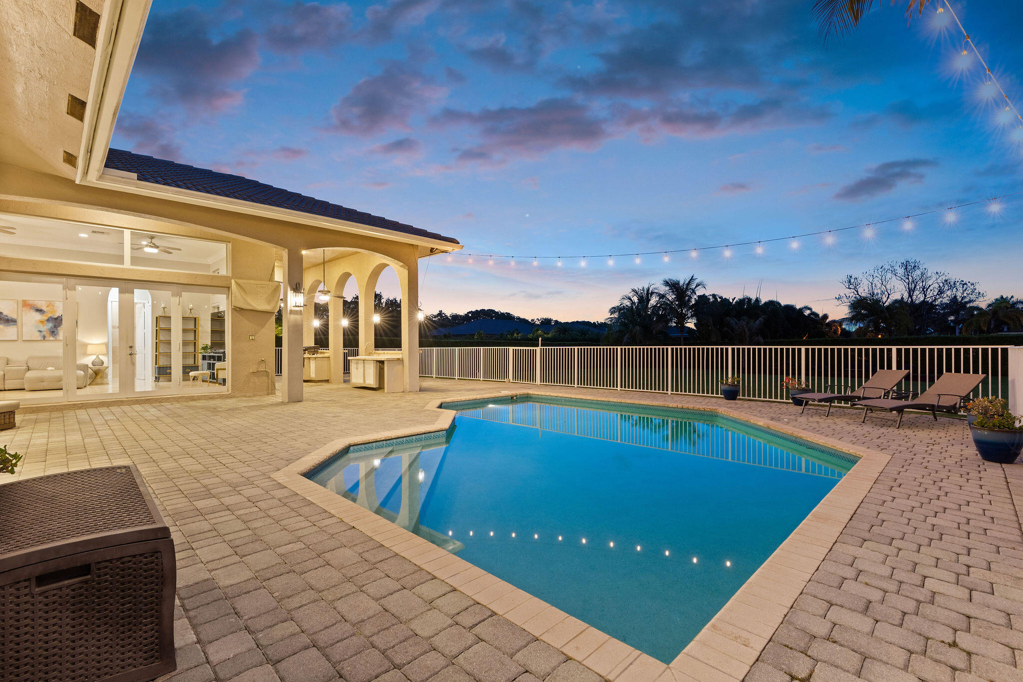 SECLUDED ACRES - Residential