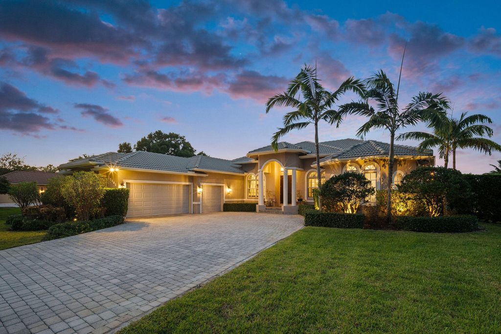 Photo of 12301 NW 12th Street, Plantation, FL 33323 (MLS # B26021013)