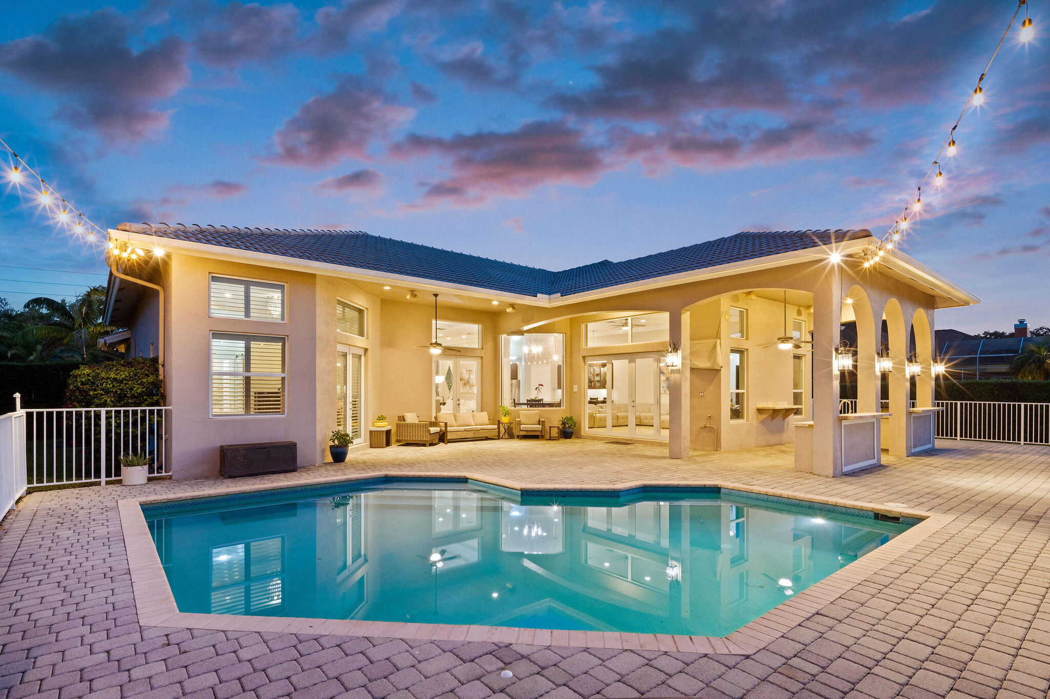 SECLUDED ACRES - Residential