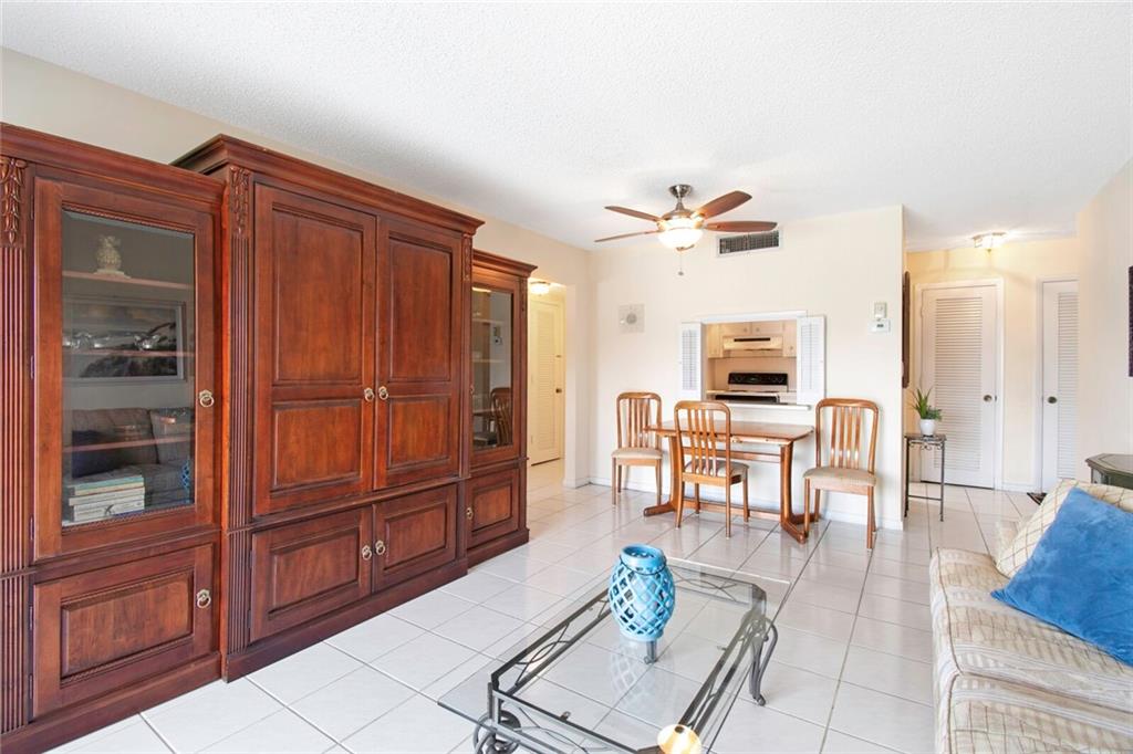 Tennis Club - Residential