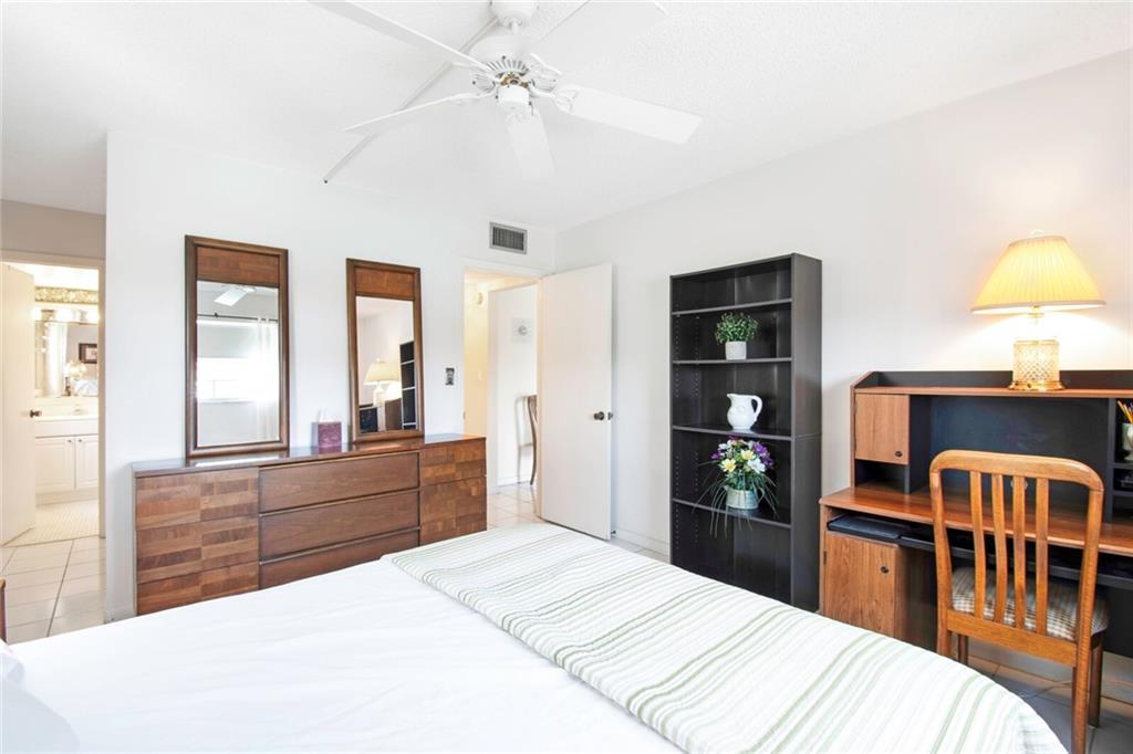 Tennis Club - Residential