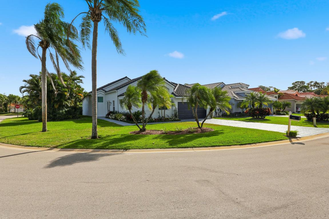 13878 Palm Grove Place