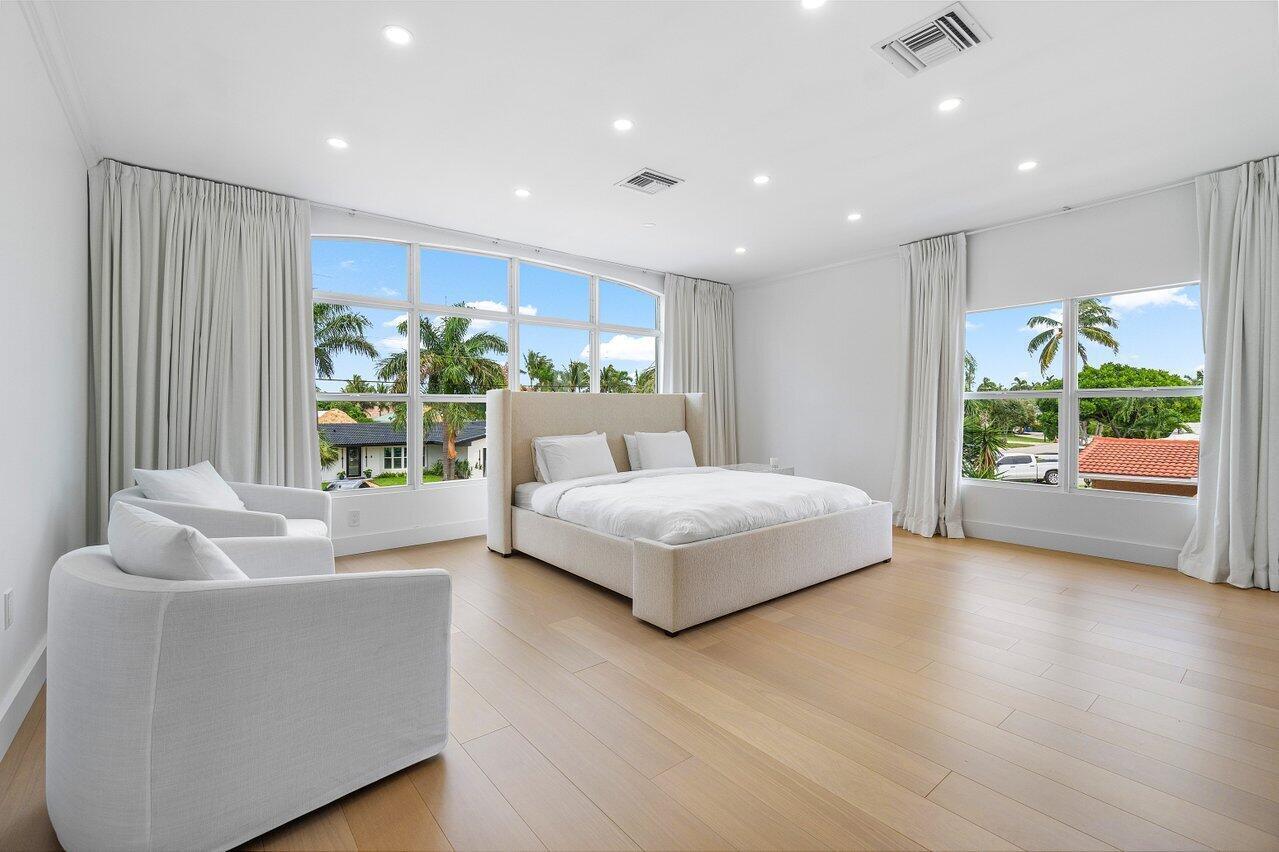 BOCA ISLANDS - Residential Lease