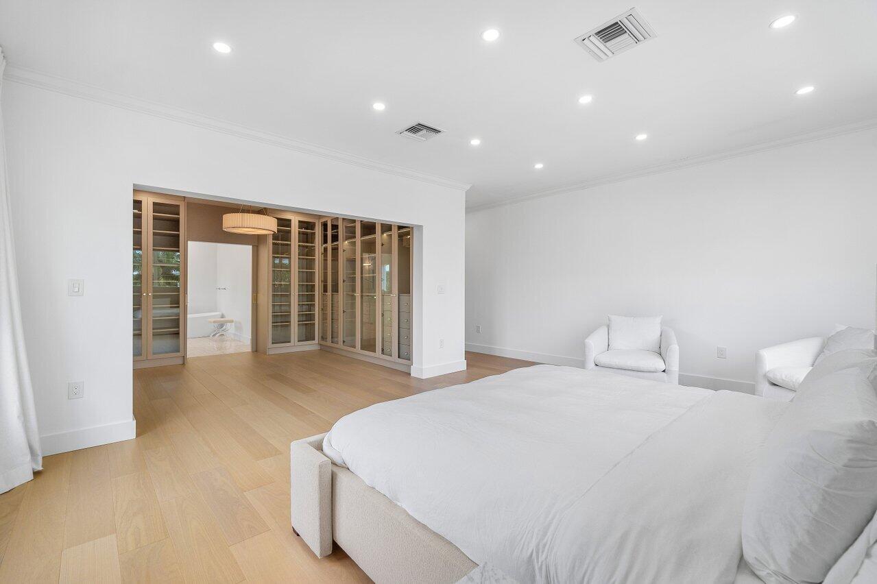 BOCA ISLANDS - Residential Lease