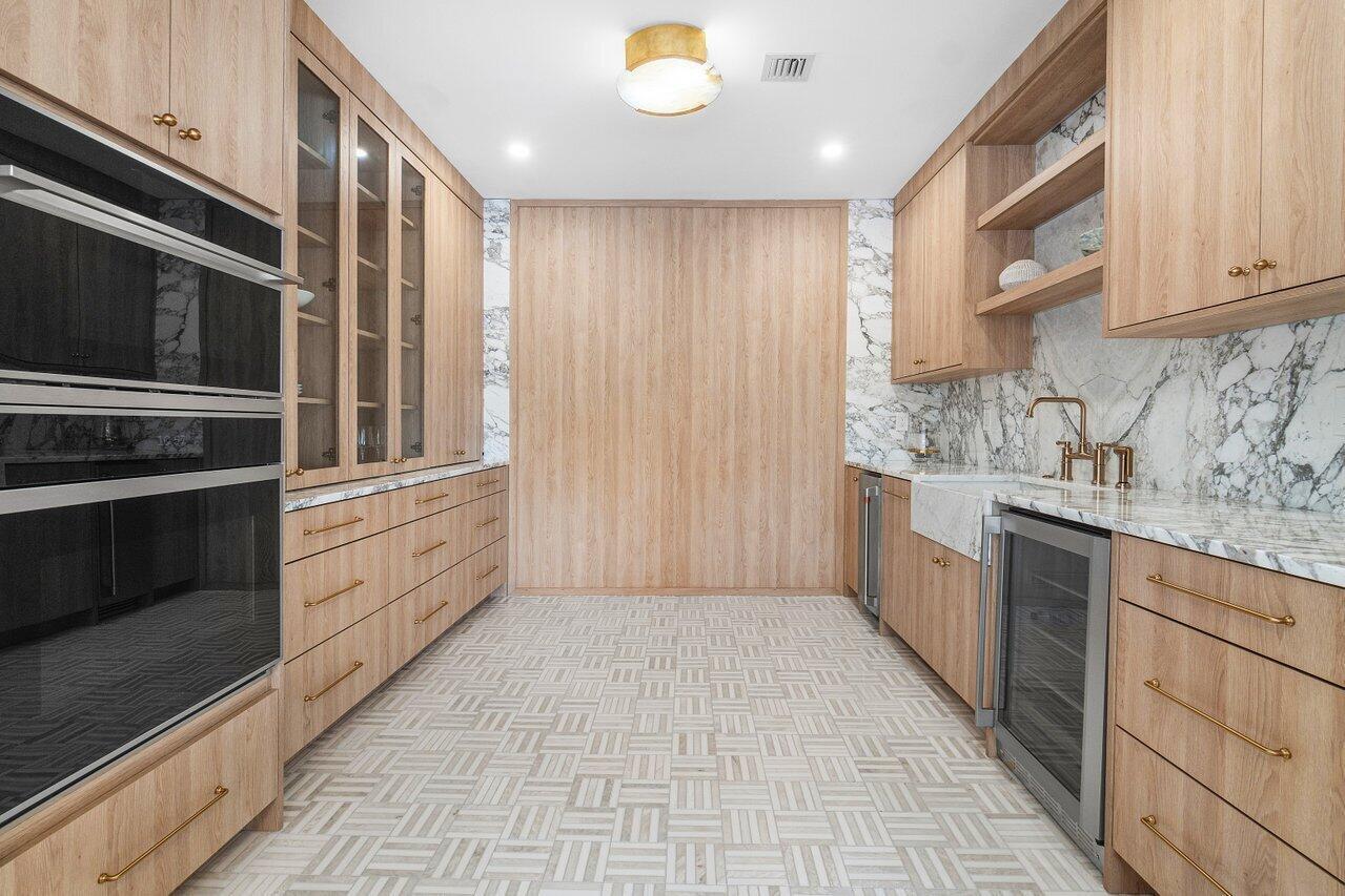 BOCA ISLANDS - Residential Lease