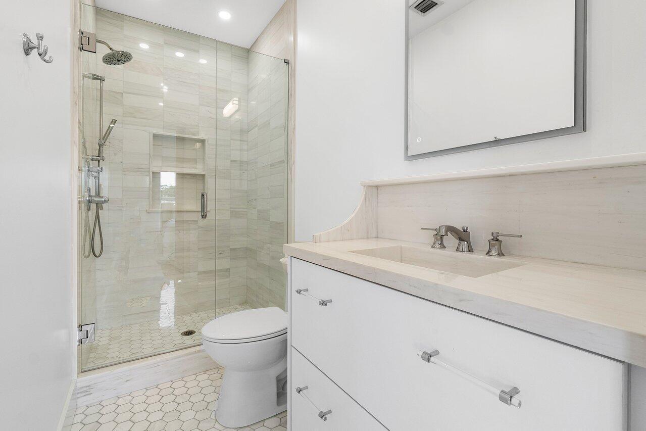 BOCA ISLANDS - Residential Lease