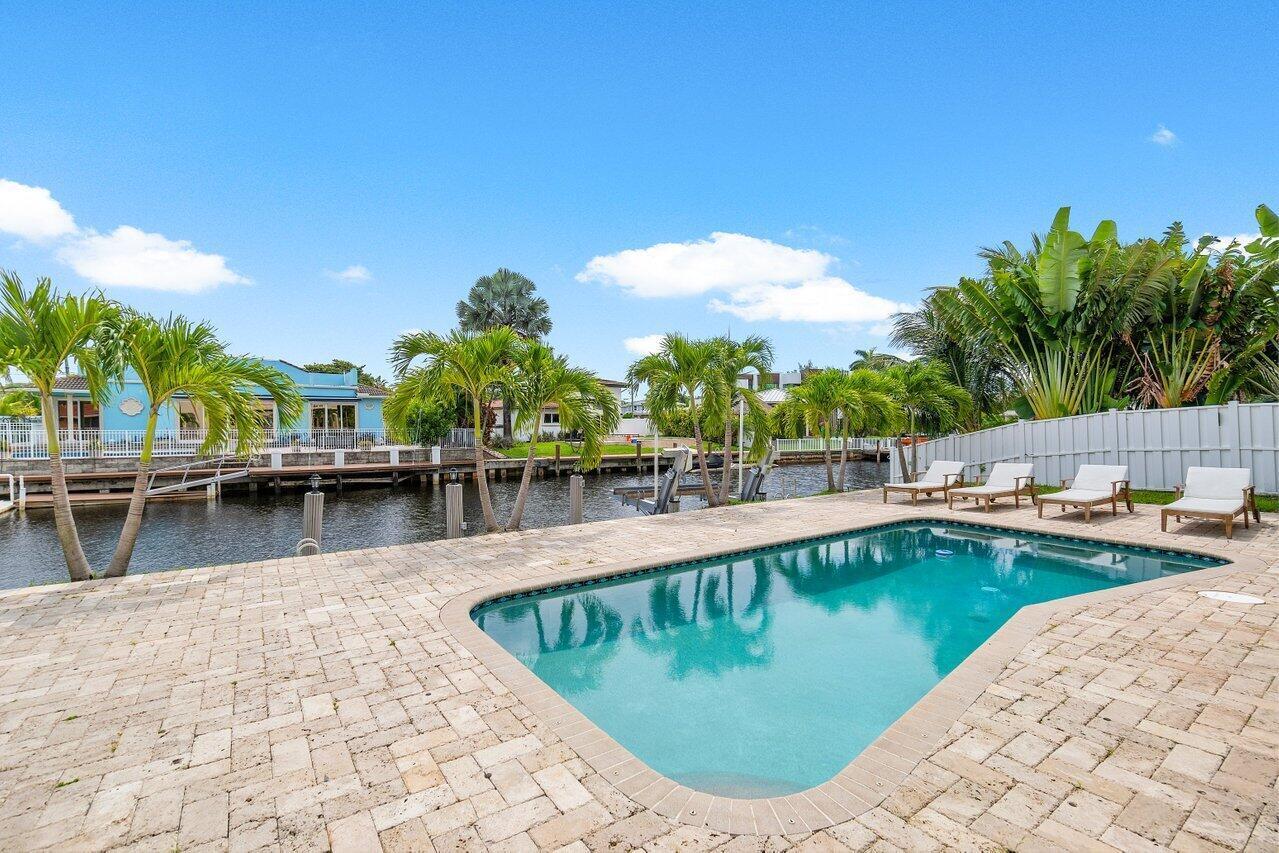 BOCA ISLANDS - Residential Lease