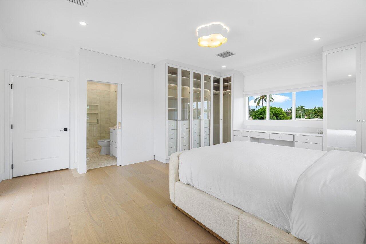 BOCA ISLANDS - Residential Lease