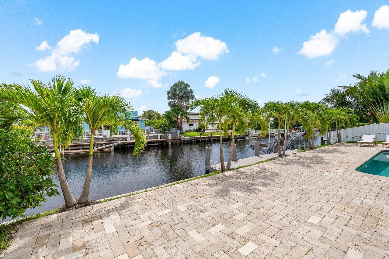 BOCA ISLANDS - Residential Lease