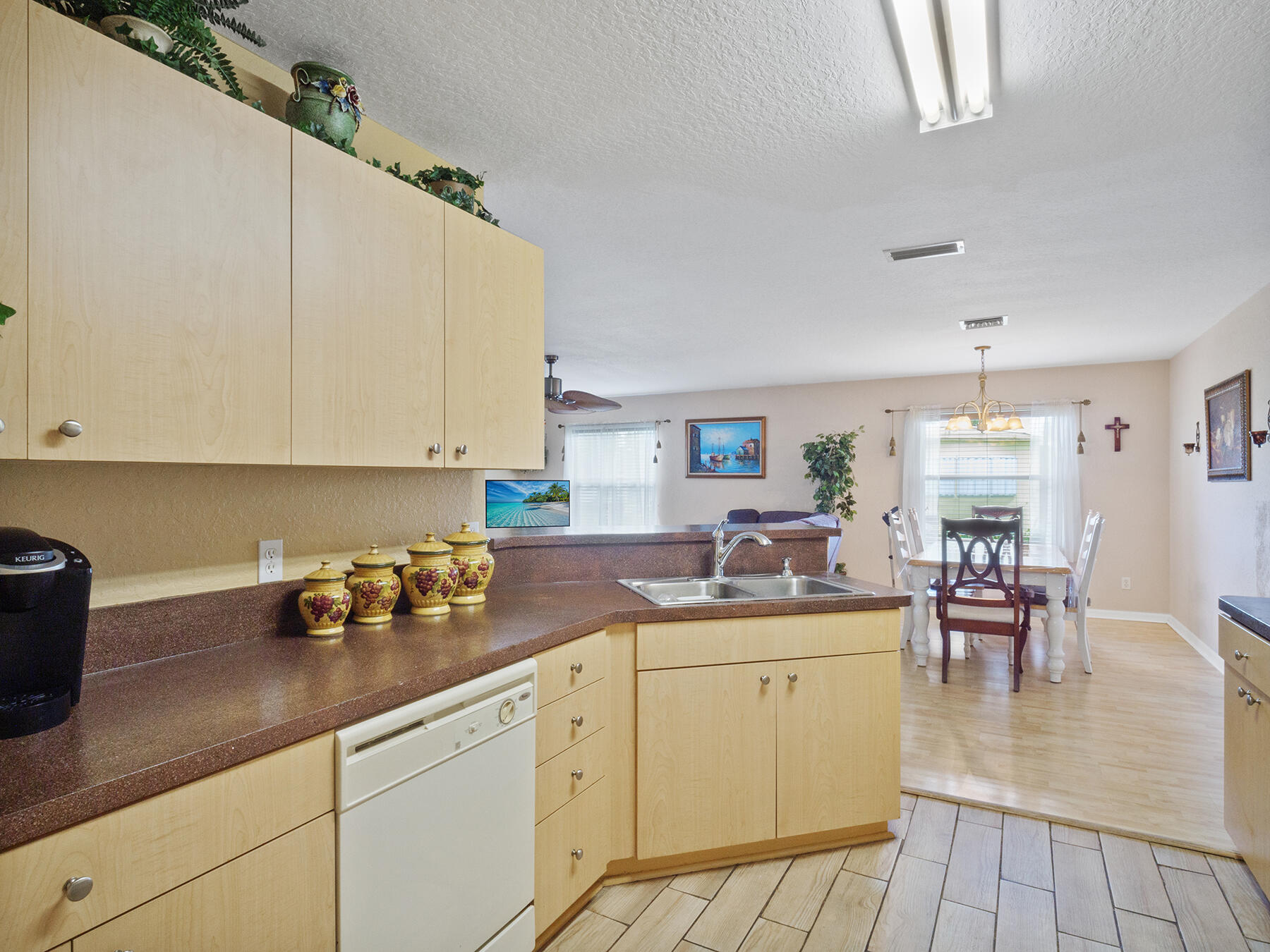 Spanish Lakes - Residential