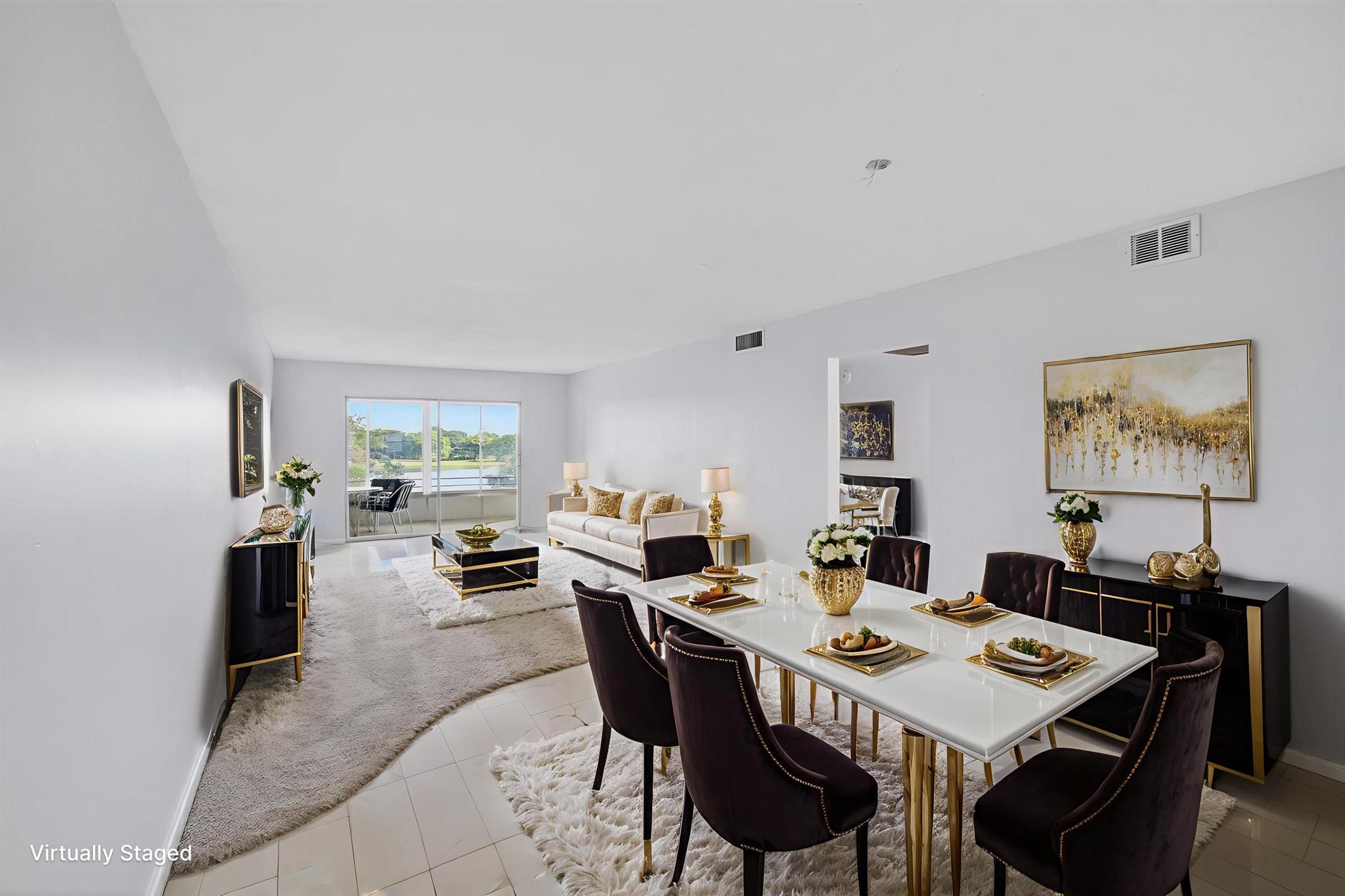 2902 Victoria Circle H4