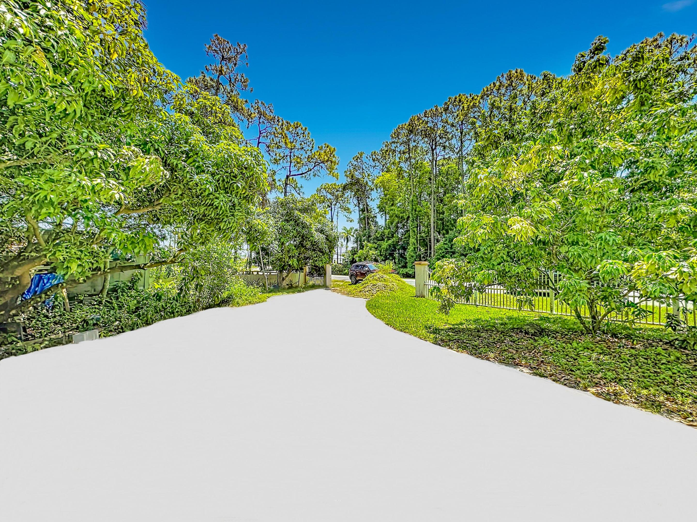 12821 N 86th Rd Road N