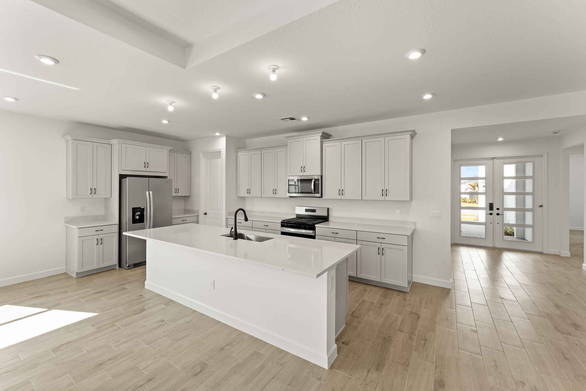 TELARO AT SOUTHERN GROVE PHASE 2 AND 3 - Residential