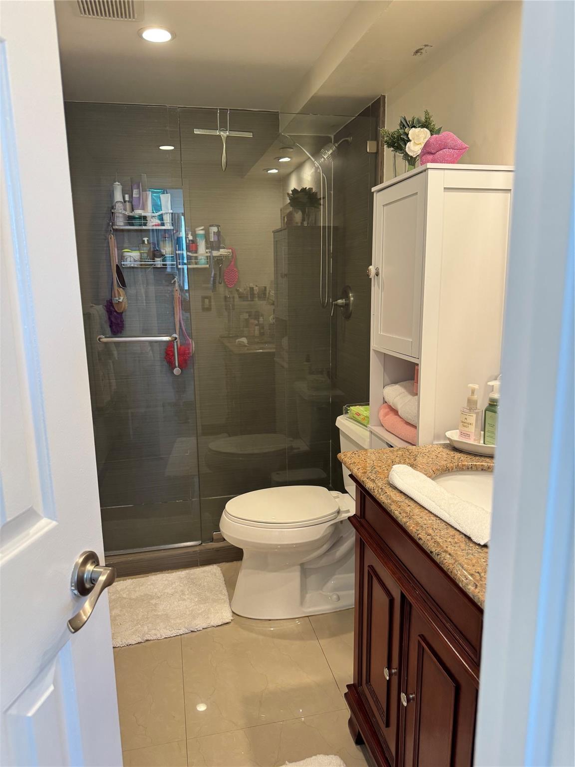 Porta Bella Yacht and Ten - Residential