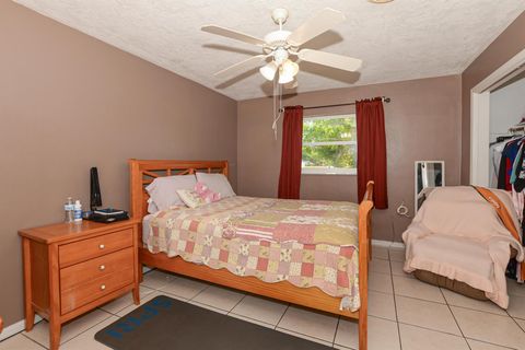 Single Family Residence in Fort Pierce FL 2809 Oleander Boulevard Blvd 20.jpg