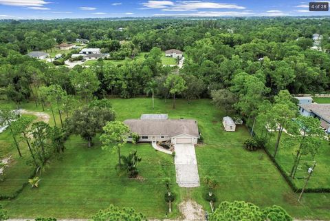 18057 N 40th Run N The Acreage FL 33470