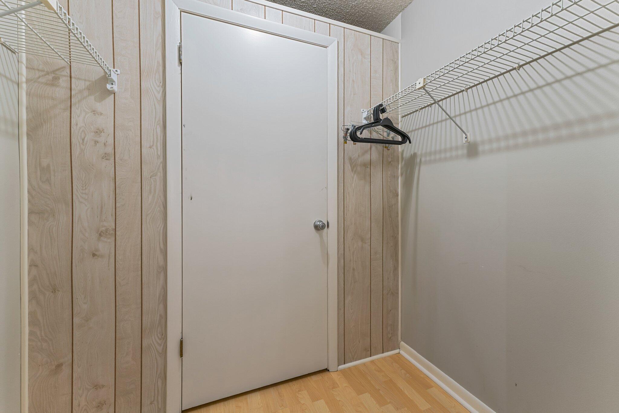 SEA RISE CONDO - Residential Lease