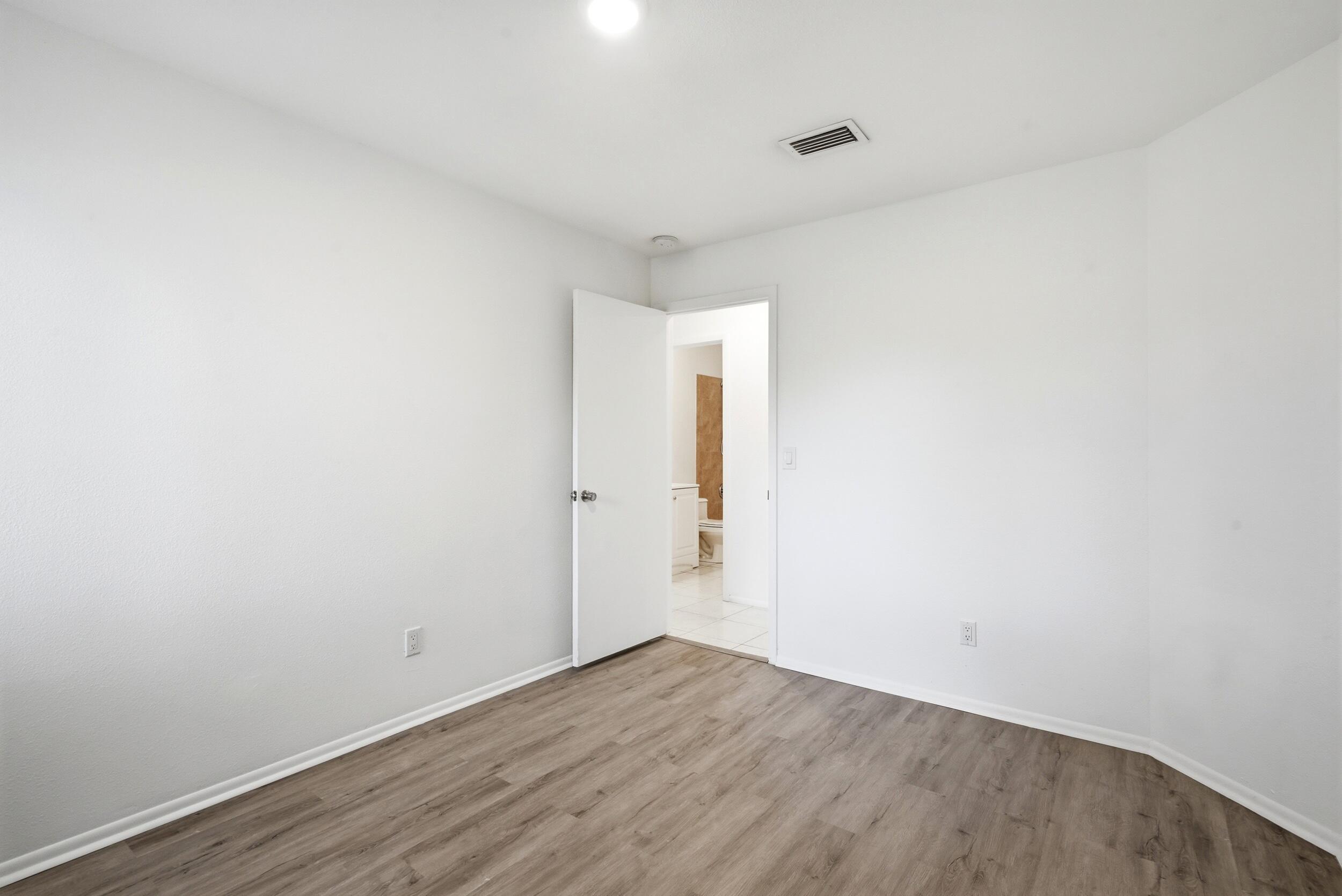 PORT ST LUCIE SECTION 25 - Residential