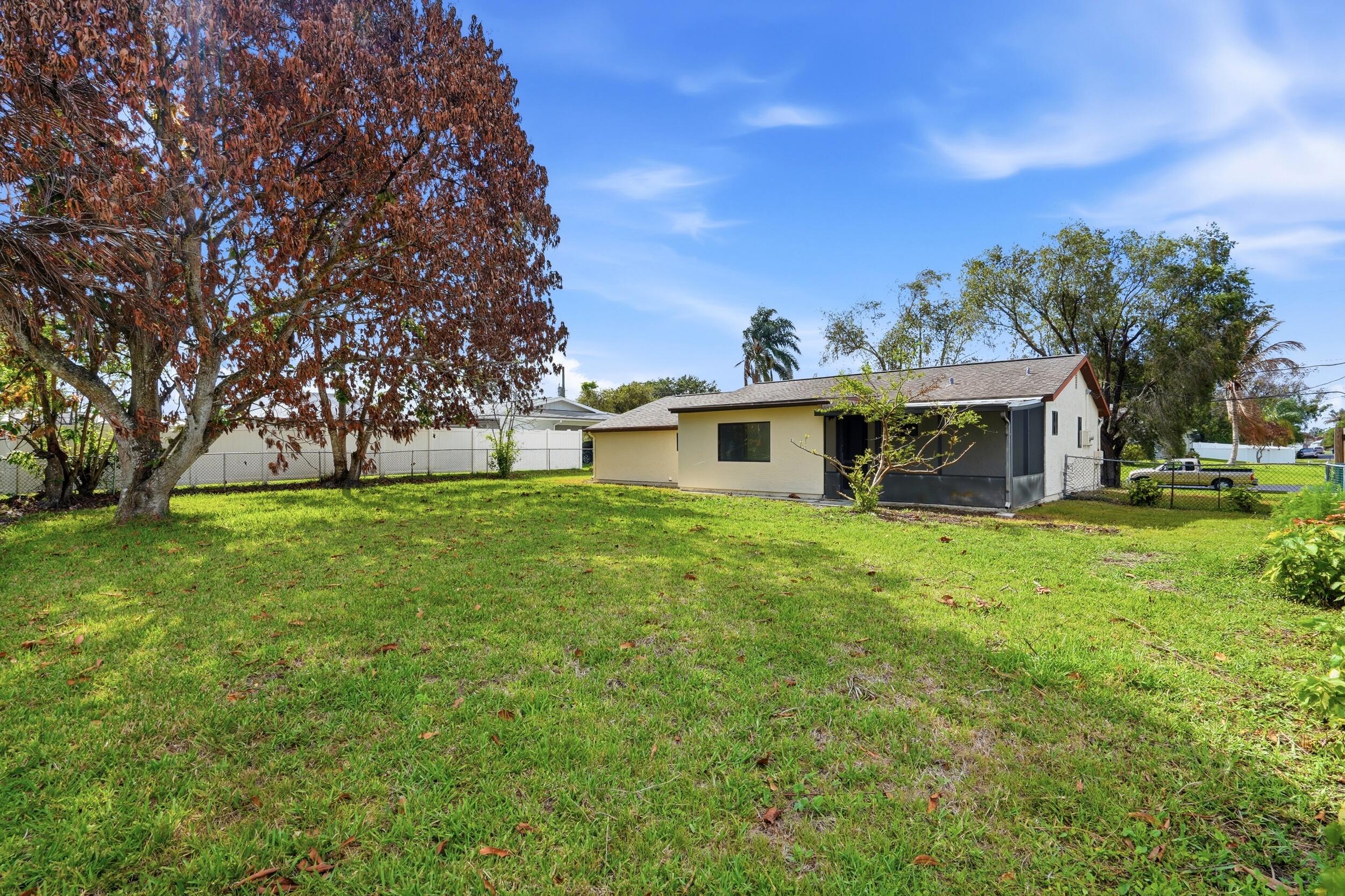 PORT ST LUCIE SECTION 25 - Residential