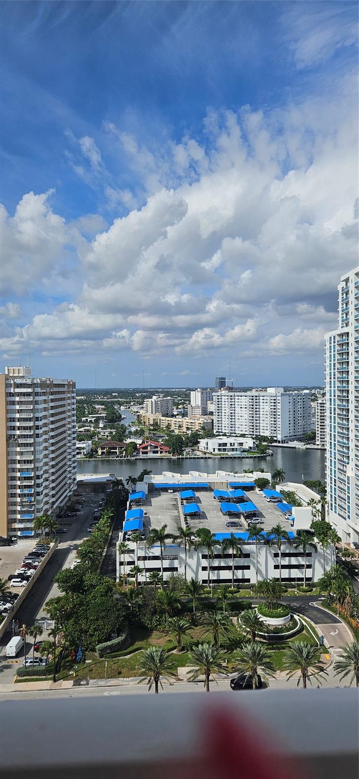 HEMISPHERES CONDO - Residential