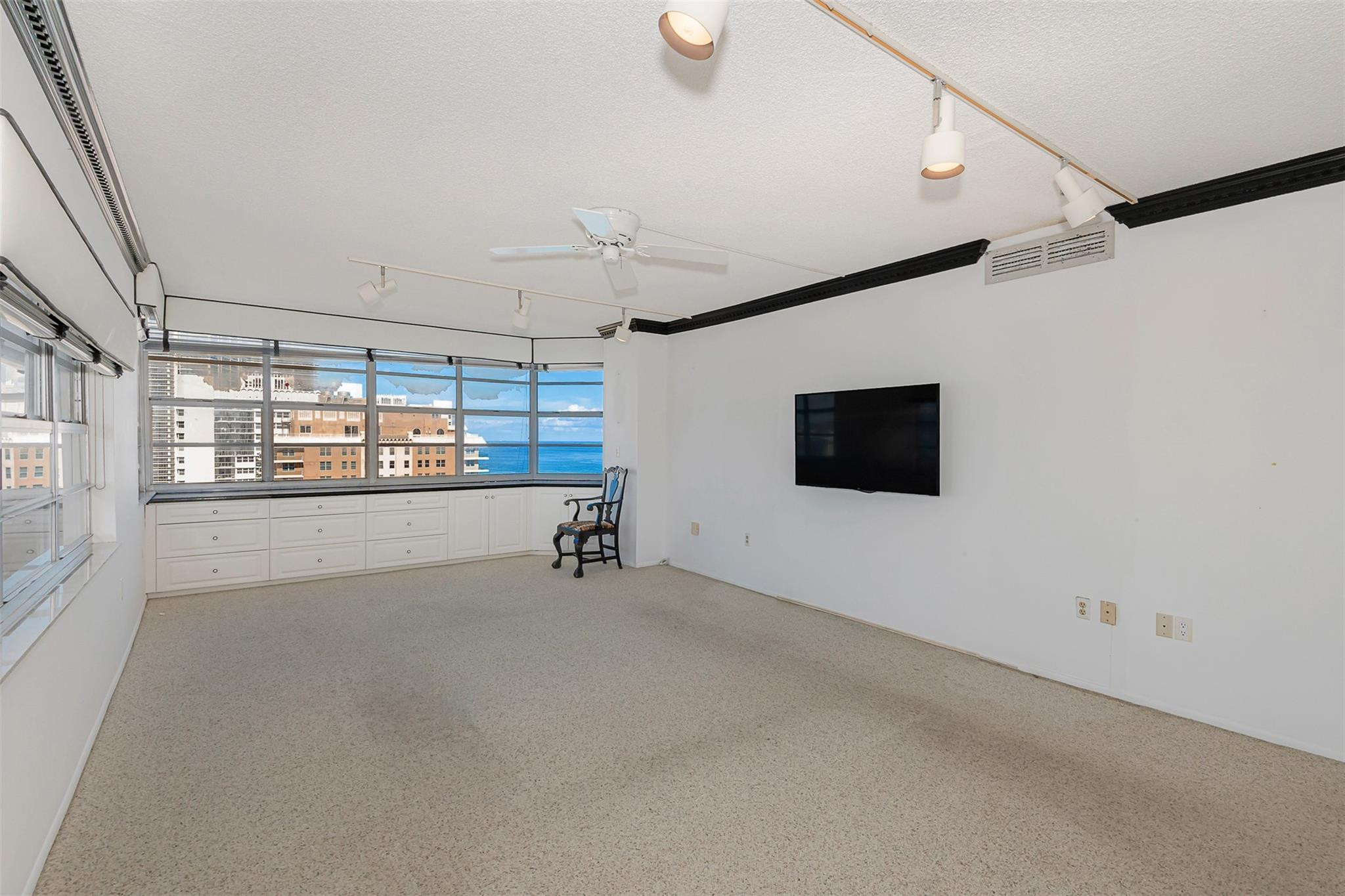 HEMISPHERES CONDO - Residential