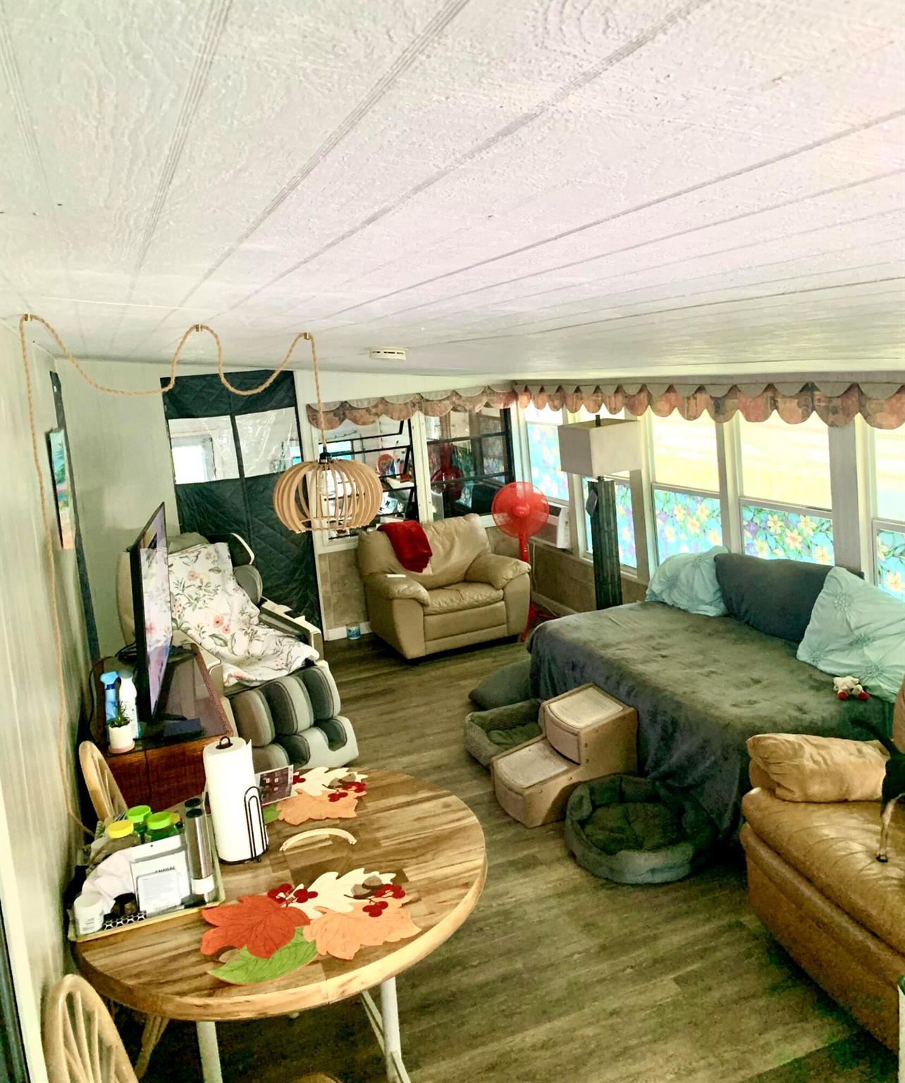 RIDGEWAY - Residential