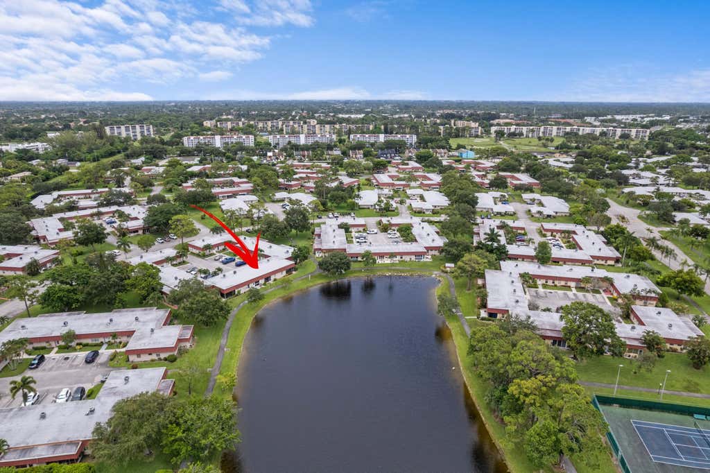 Photo of 315 Cape Cod Circle #B, Lake Worth, FL 33467 (MLS # B26054544)