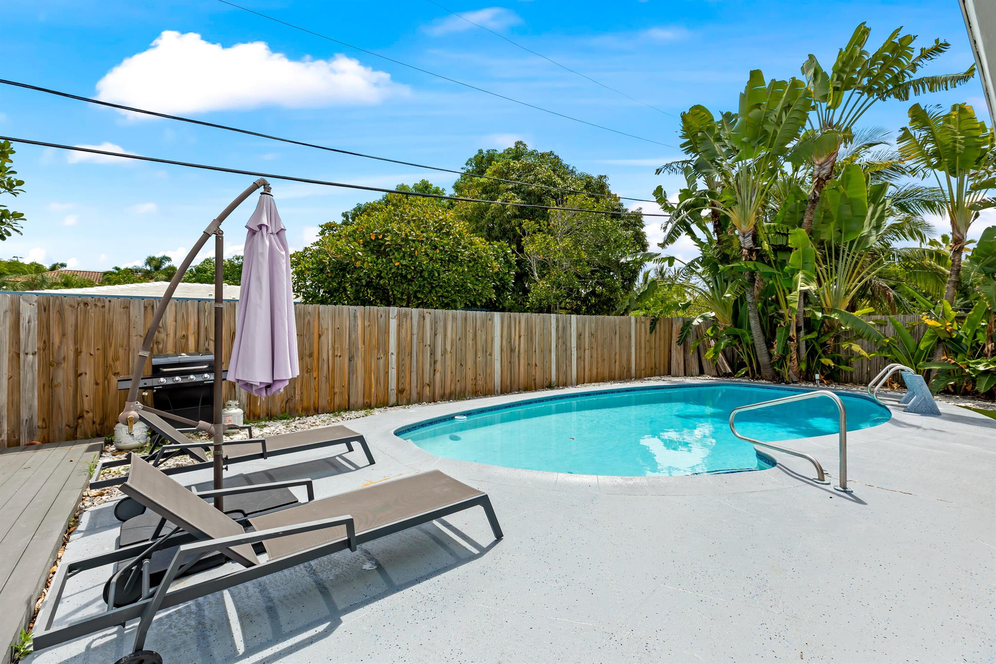 SANTAMARIA HARBOR - Residential Lease