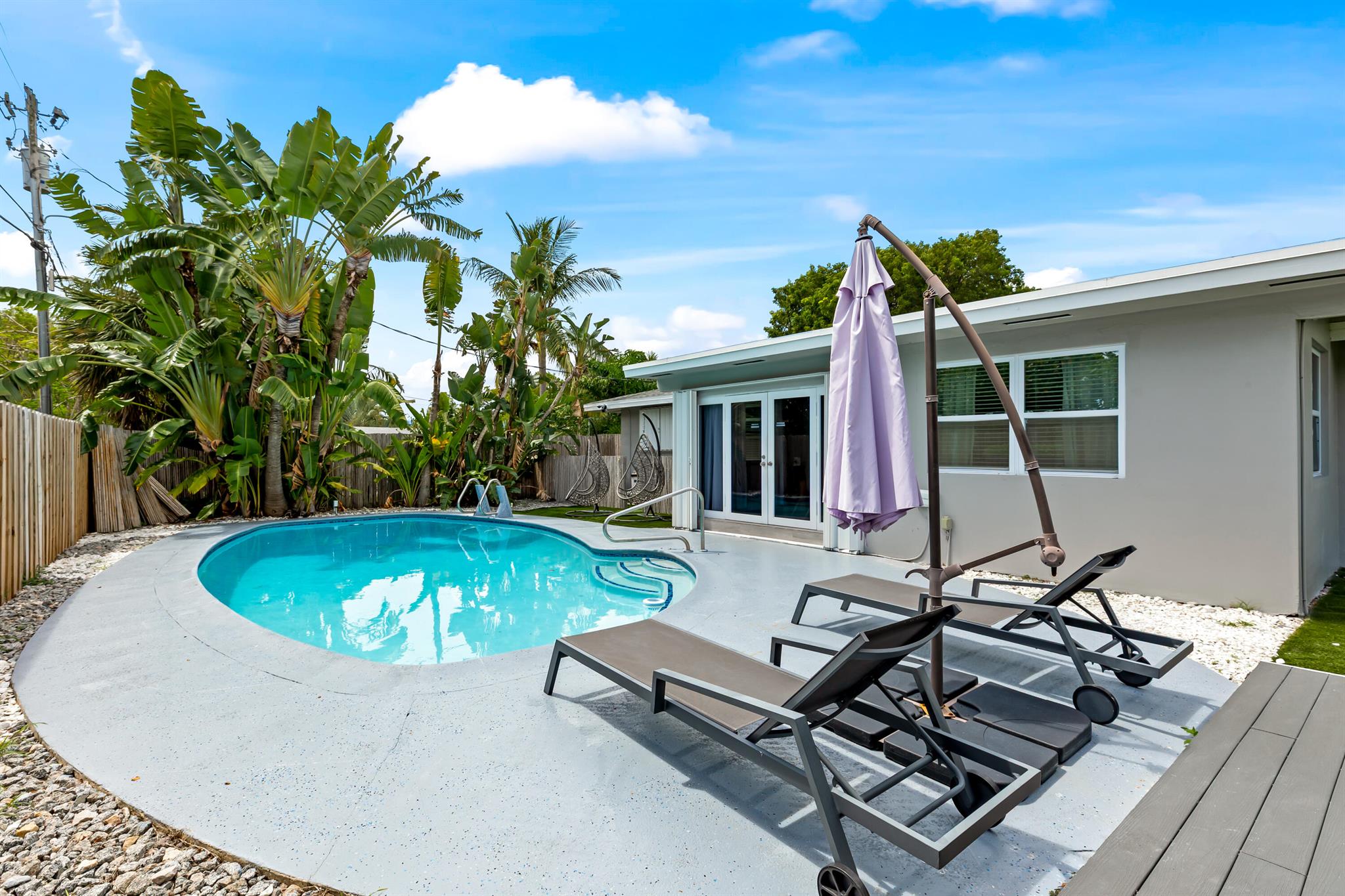 SANTAMARIA HARBOR - Residential Lease