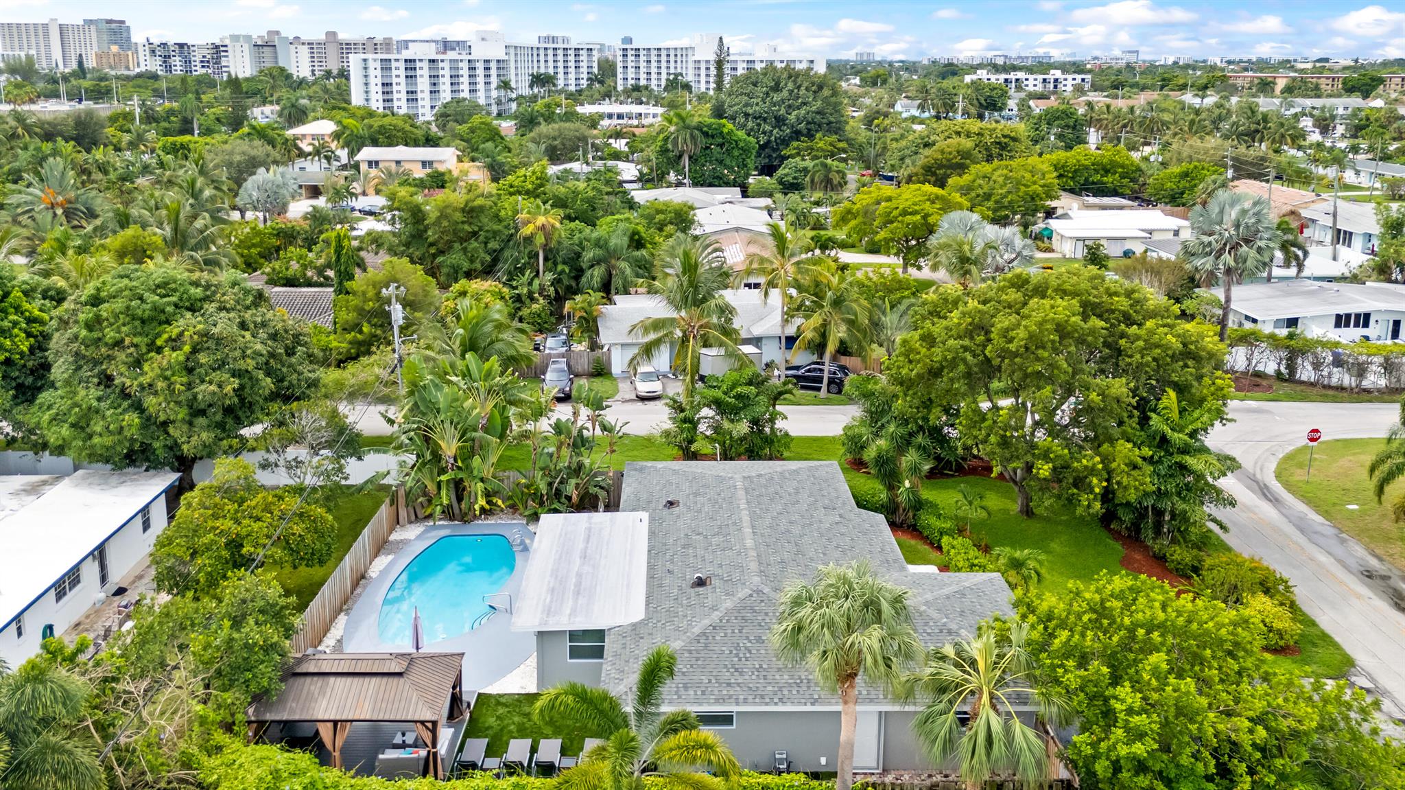 SANTAMARIA HARBOR - Residential Lease