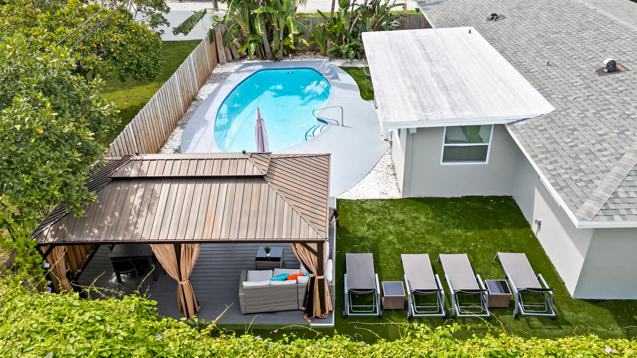 SANTAMARIA HARBOR - Residential Lease