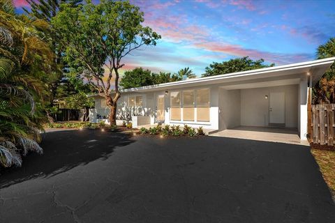 4687 NE 18th Ave Oakland Park FL 33334