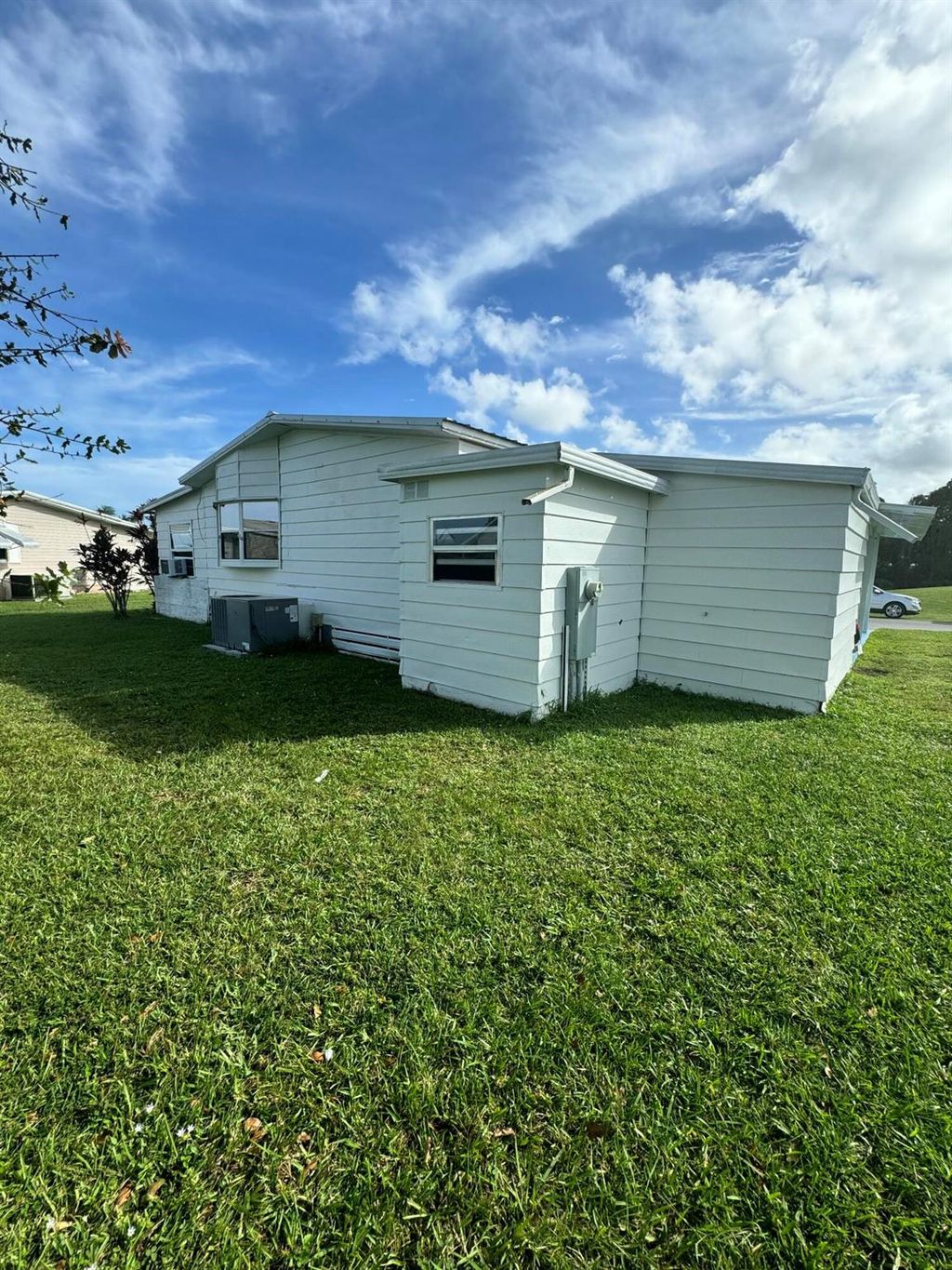 Photo of 98 Calle De Lagos, Fort Pierce, FL 34951 (MLS # R11035618)