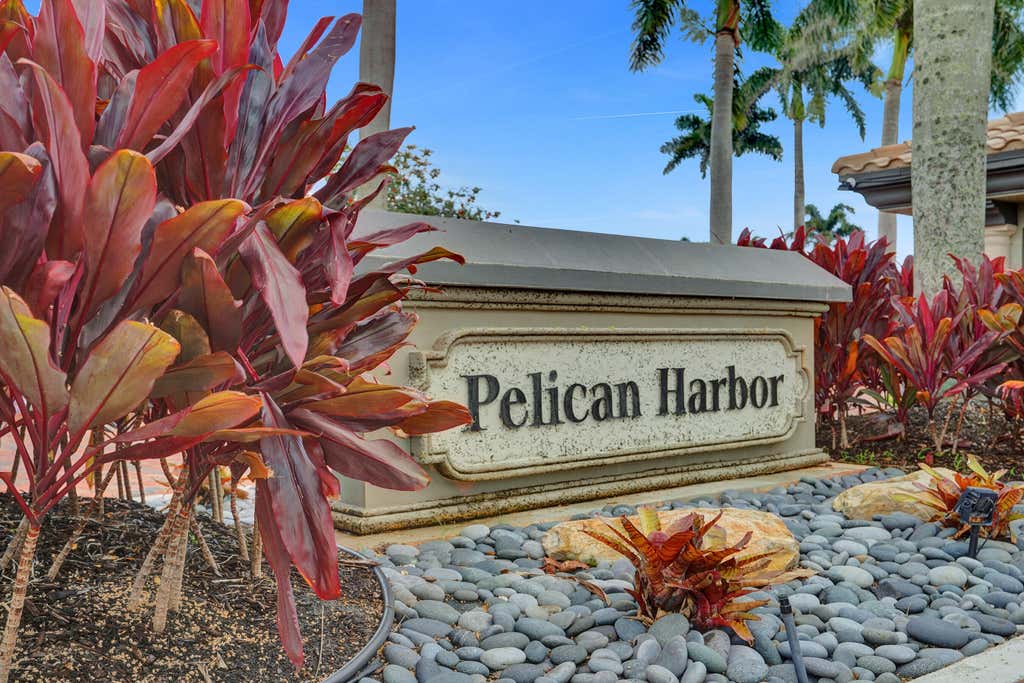 Photo of 65 PELICAN POINTE Drive #2030, Delray Beach, FL 33483 (MLS # B26064749)