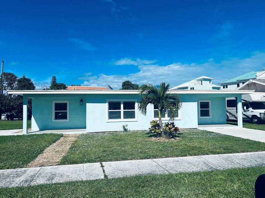BEAUTIFUL REMODELED UNITS...LOCATION CLOSE TO BEACH, SHOPS AND RESTAURANTS,  UNIT A (APPROX 960 LA) LARGE PATIO & LAUNDRY RM.  UNIT B (APPROX 900 LA) LARGE PATIO & LAUNDRY AREA.  EACH UNIT HAS IMPACT WINDOWS, A BIG STORAGE AREA, ALL CERAMIC TILED FLOORS, PADDLE FANS AND BLINDS.  ROOF IS 2018, A/C 2021 AS PER OWNER