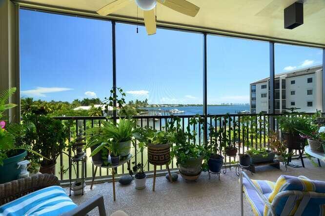 11370 Twelve Oaks Way 415