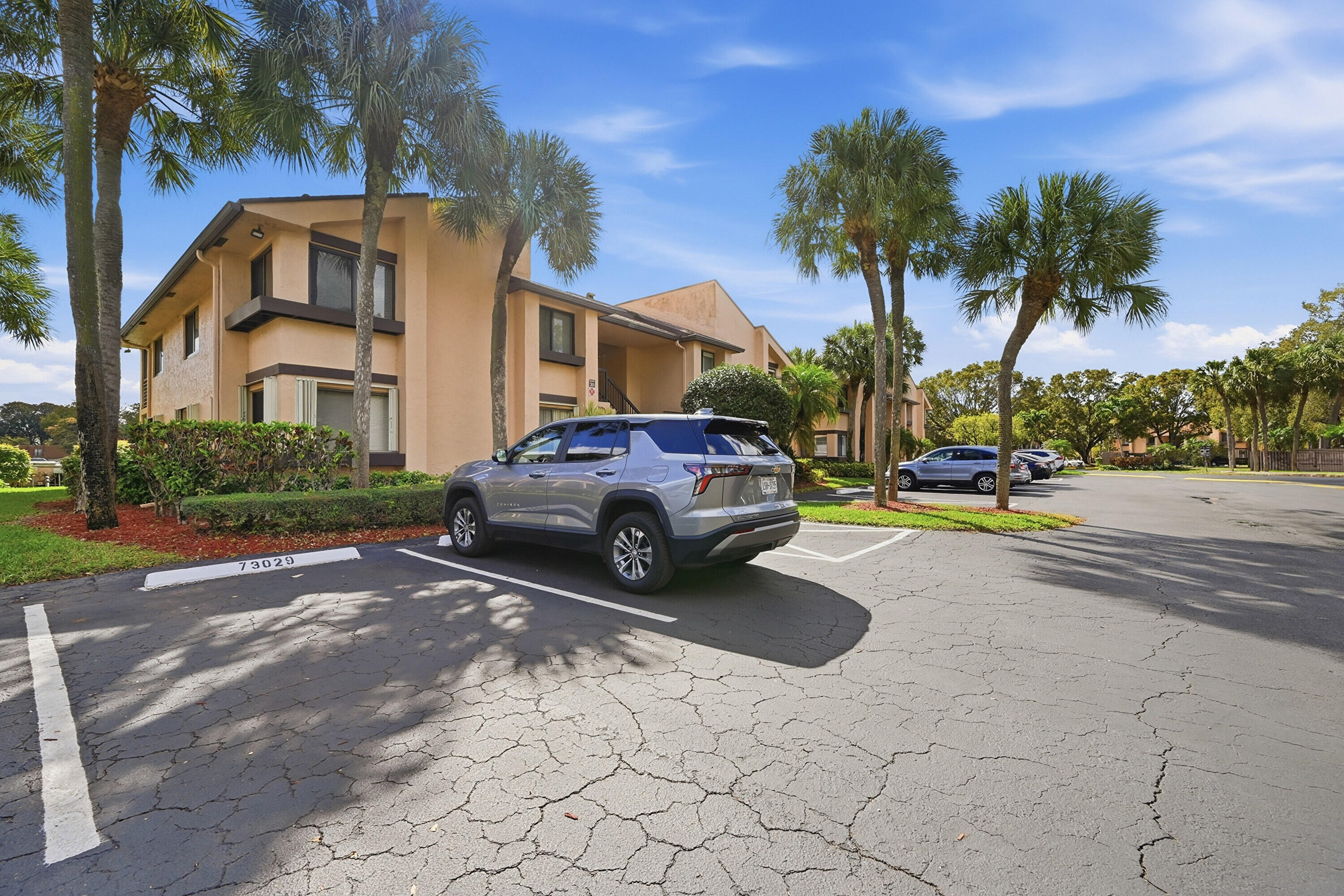 GARDENS 3 CONDO - Residential