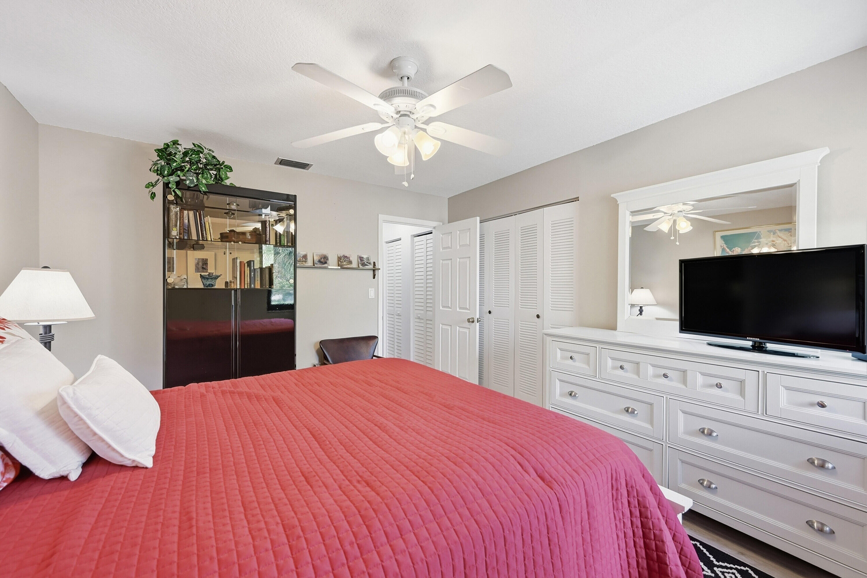 GARDENS 3 CONDO - Residential