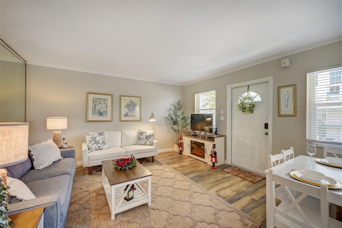 741 Bayshore Drive 32N