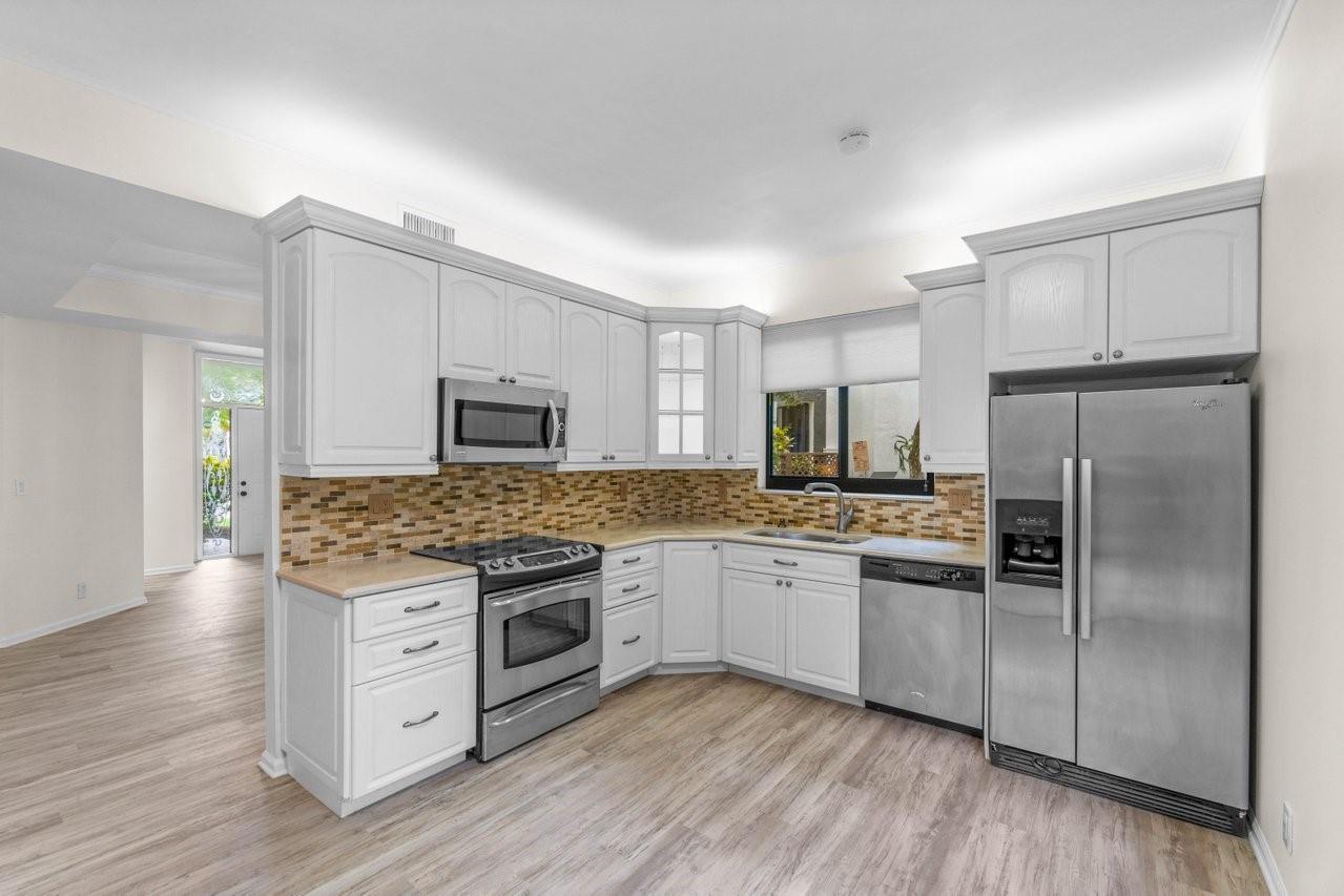 CARRIAGE HOMES AT TERRAMA - Residential Lease