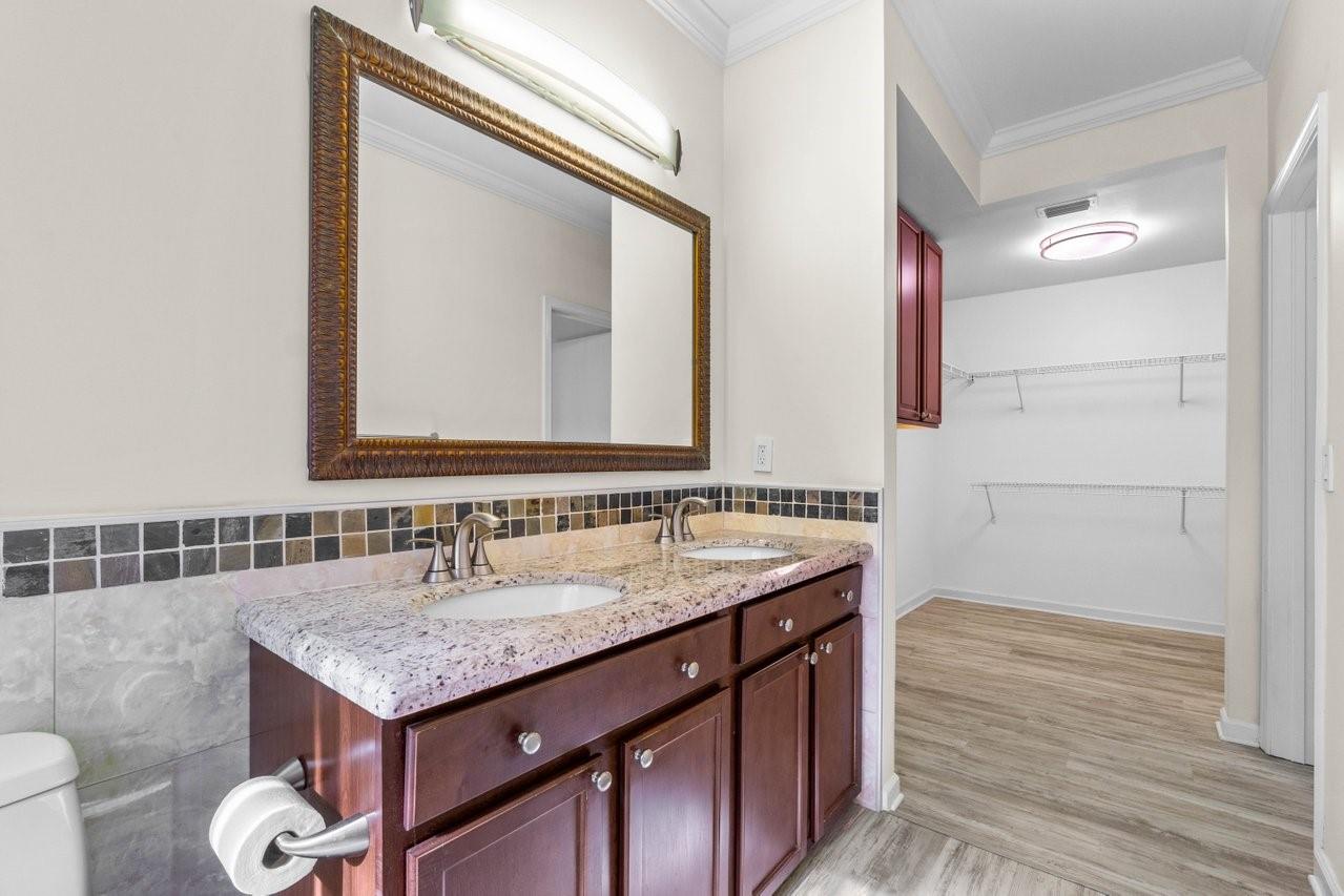 CARRIAGE HOMES AT TERRAMA - Residential Lease