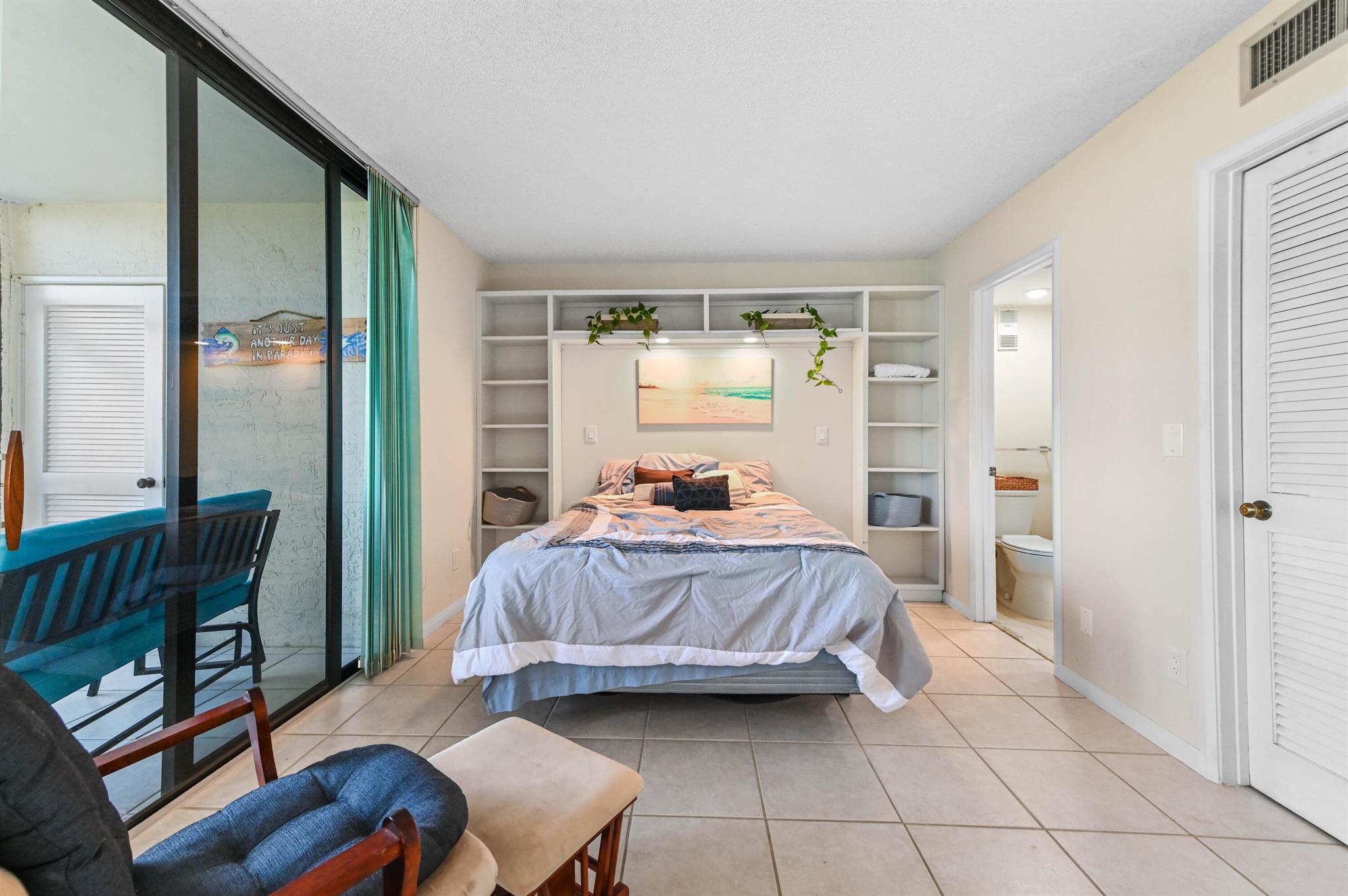 FAIRWINDS COVE - Residential