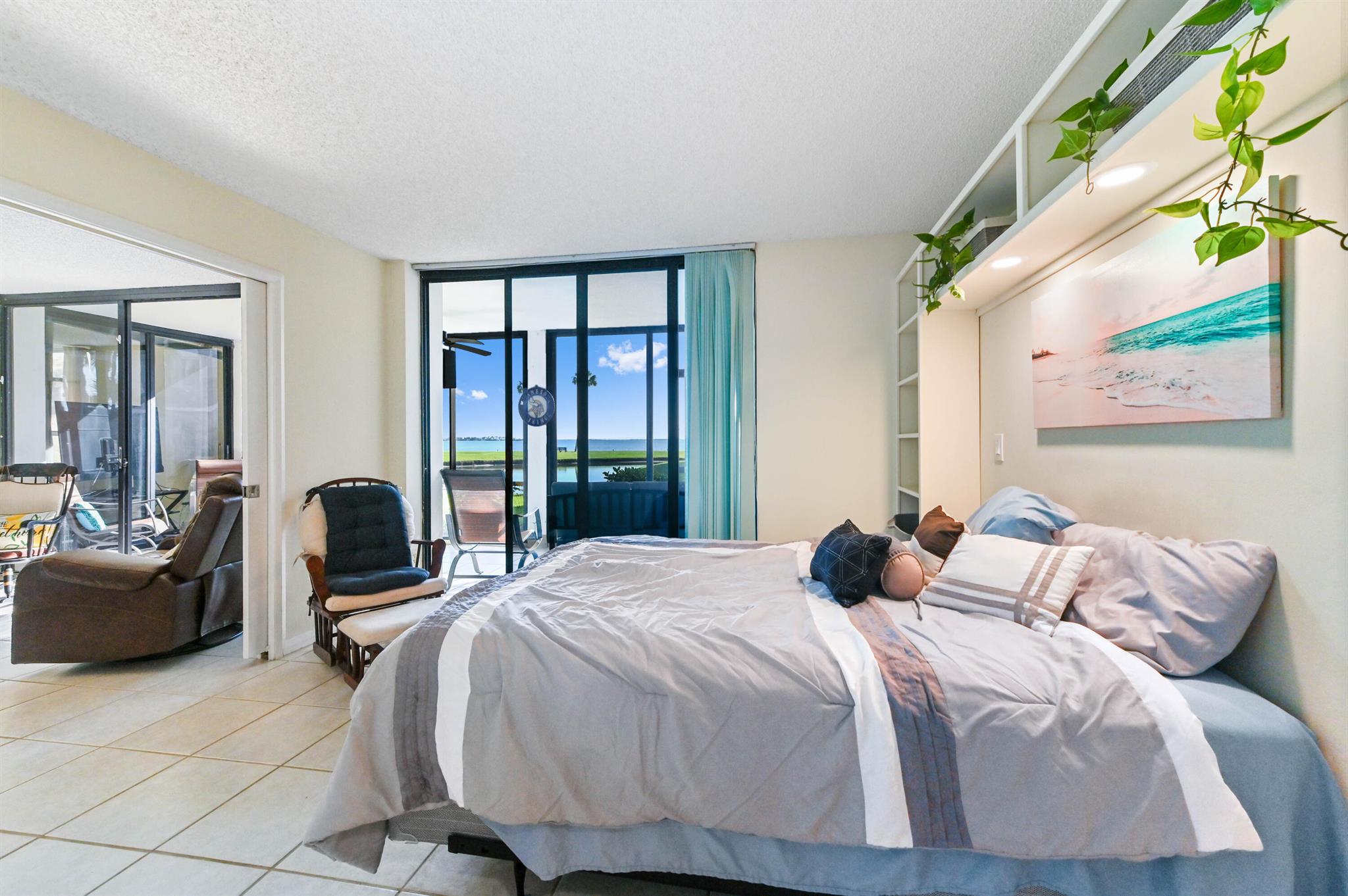 FAIRWINDS COVE - Residential