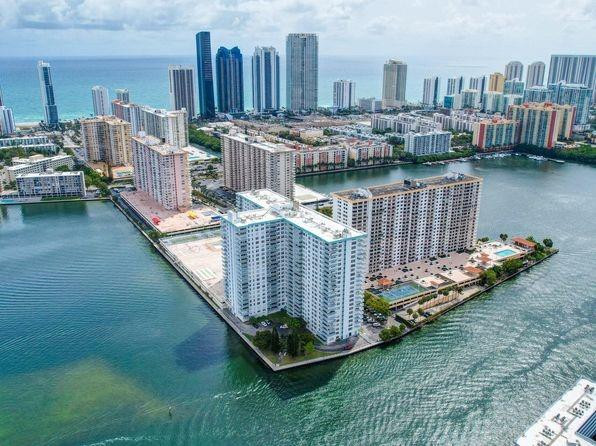 WINSTON TOWERS 500 - Residential