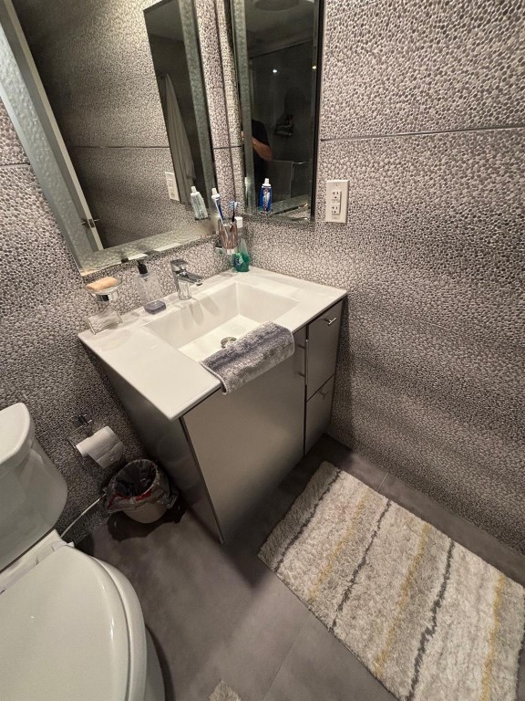 WINSTON TOWERS 500 - Residential