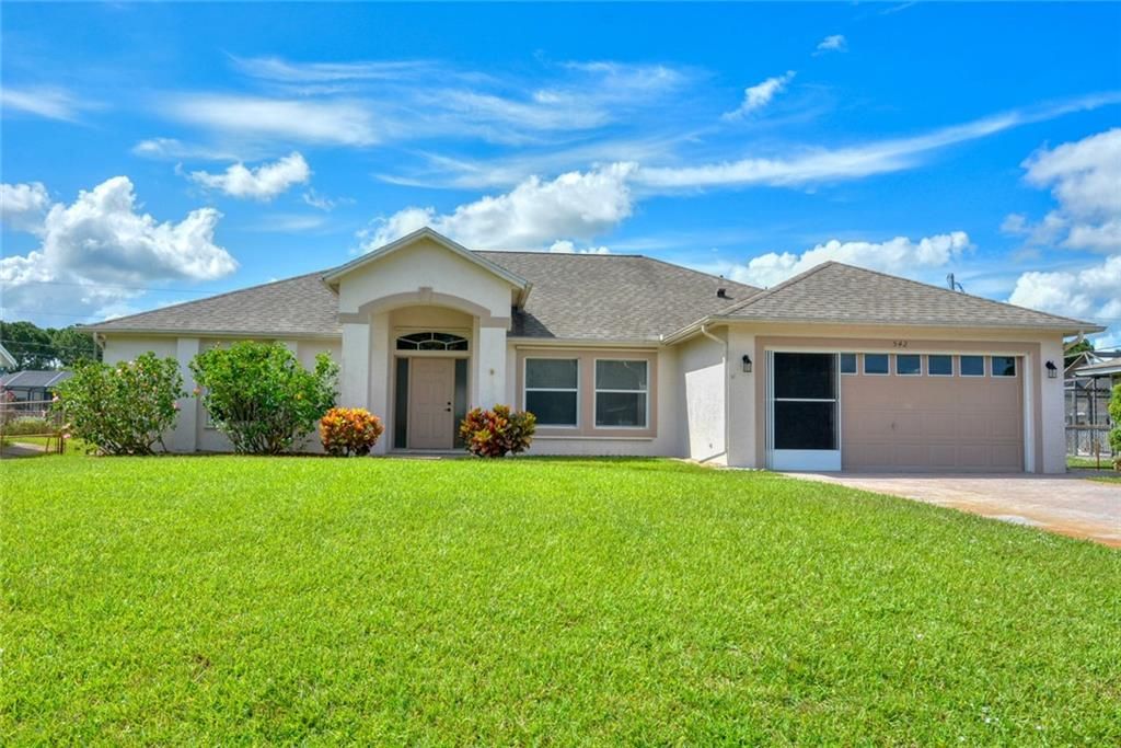 Photo of 542 SE Voltair Ter Ter, Port Saint Lucie, FL 34983 (MLS # F10342464)