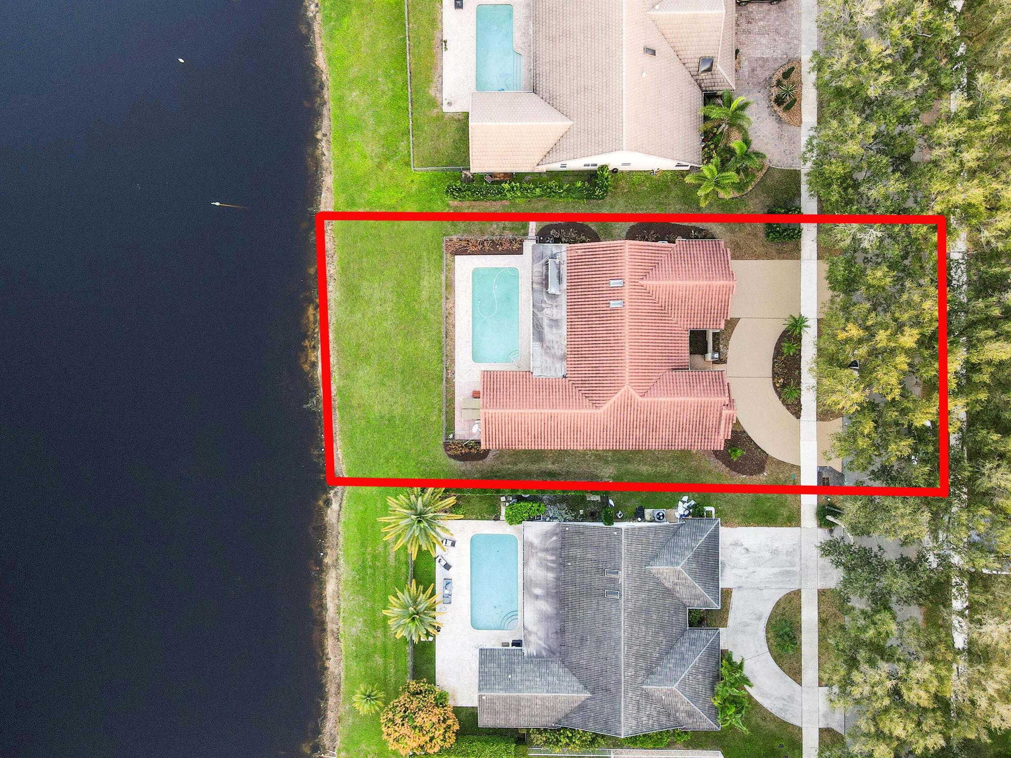 2581 NW 39th Street